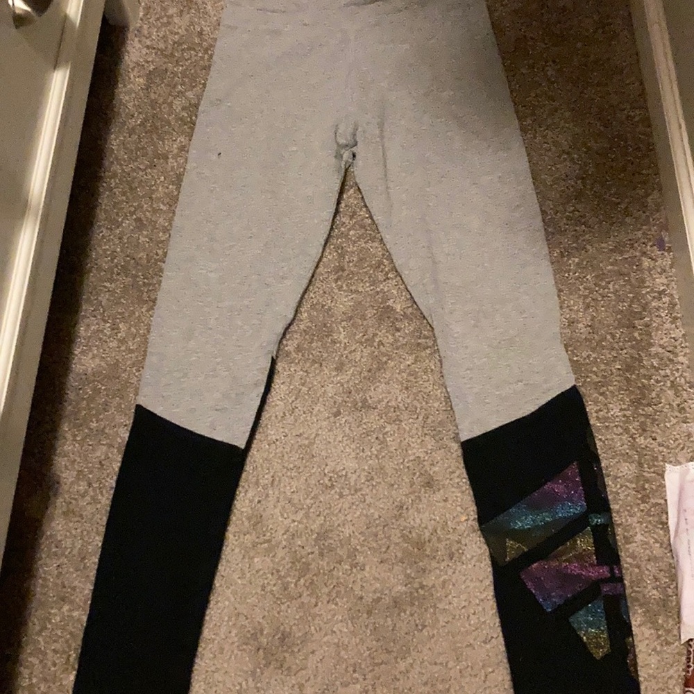 LEGGINGS